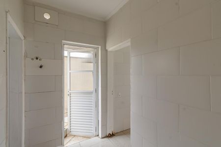Casa de condomínio para alugar com 440m², 4 quartos e 4 vagas Casa de condomínio para alugar com 440m², 4 quartos e 4 vagasÁrea de Serviço