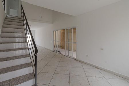 Casa de condomínio para alugar com 440m², 4 quartos e 4 vagas Casa de condomínio para alugar com 440m², 4 quartos e 4 vagasSala