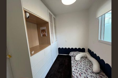 Apartamento à venda com 74m², 2 quartos e 1 vagaFoto 02