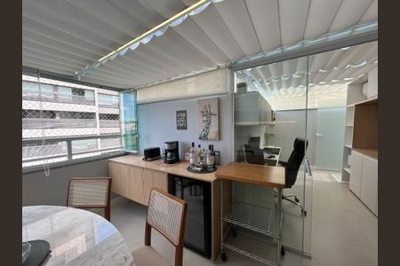 Apartamento à venda com 74m², 2 quartos e 1 vagaFoto 08