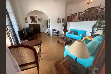 Casa à venda com 5 quartos, 176m² em São Francisco, Niterói