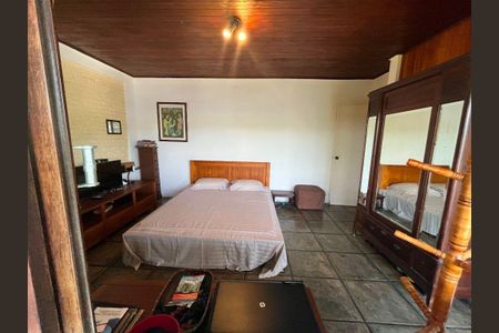 Casa à venda com 5 quartos, 176m² em São Francisco, Niterói