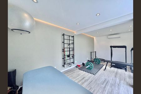 Apartamento à venda com 244m², 3 quartos e 3 vagas