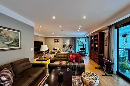 Apartamento à venda com 250m², 4 quartos e 4 vagas