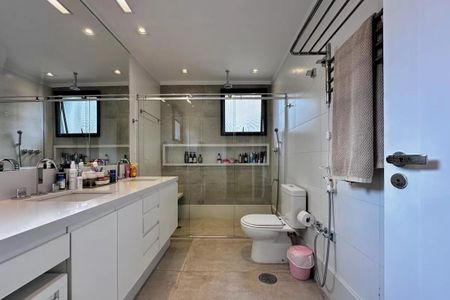 Apartamento à venda com 250m², 4 quartos e 4 vagas