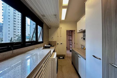 Apartamento à venda com 250m², 4 quartos e 4 vagas