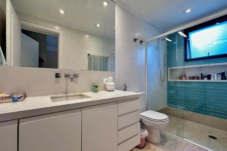 Apartamento à venda com 250m², 4 quartos e 4 vagas