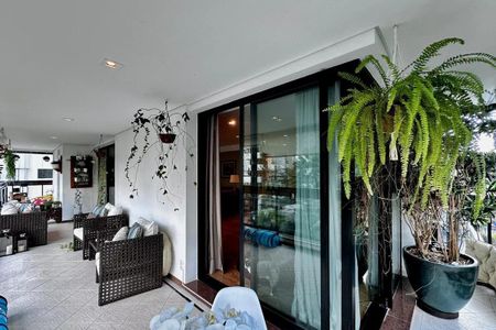 Apartamento à venda com 4 quartos, 250m² em Campo Belo, São Paulo