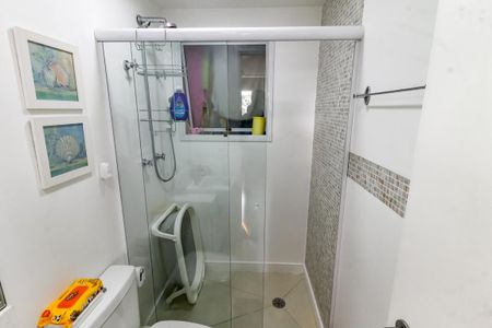 Apartamento à venda com 70m², 2 quartos e 1 vaga Apartamento à venda com 70m², 2 quartos e 1 vagaBanheiro Corredor