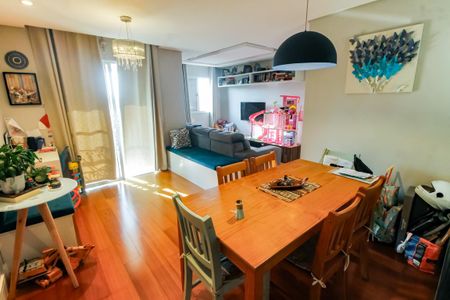 Sala de apartamento à venda com 2 quartos, 70m² em Jardim Maria Rosa, Taboão da Serra