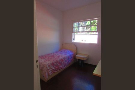 Casa à venda com 3 quartos, 120m² em Jardim Lauro Gomes, São Bernardo do Campo