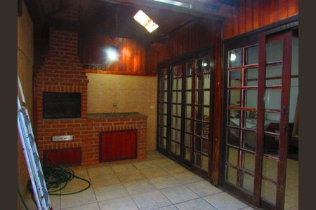 Casa à venda com 3 quartos, 120m² em Jardim Lauro Gomes, São Bernardo do Campo