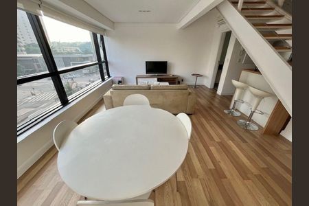 Apartamento à venda com 1 quarto, 63m² em Vila Olímpia, São Paulo