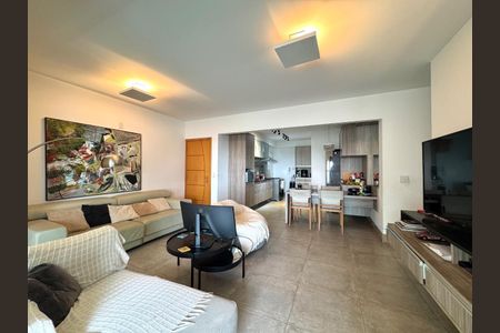 Apartamento à venda com 119m², 4 quartos e 2 vagasFoto 06