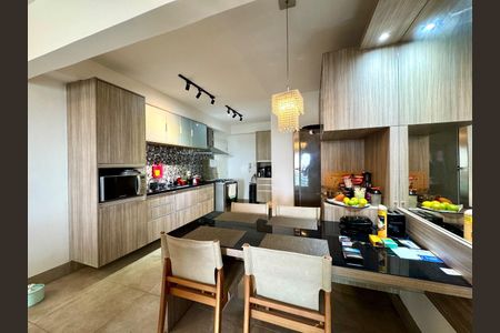 Apartamento à venda com 119m², 4 quartos e 2 vagasFoto 03