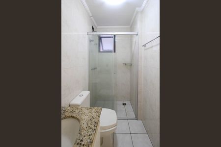 Apartamento para alugar com 72m², 3 quartos e 2 vagas Apartamento para alugar com 72m², 3 quartos e 2 vagasBanheiro social