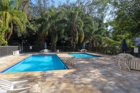 Apartamento para alugar com 72m², 3 quartos e 2 vagas Apartamento para alugar com 72m², 3 quartos e 2 vagasPiscina