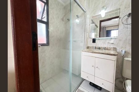 Apartamento para alugar com 72m², 3 quartos e sem vaga