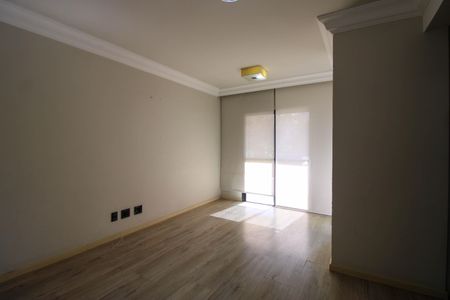 Apartamento para alugar com 72m², 3 quartos e 2 vagas Apartamento para alugar com 72m², 3 quartos e 2 vagasSala