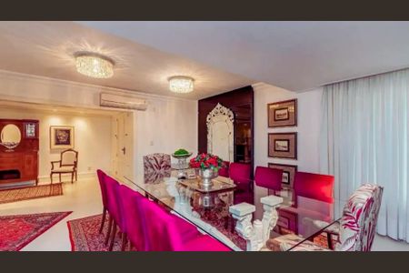 Sala de casa à venda com 3 quartos, 307m² em Menino Deus, Porto Alegre