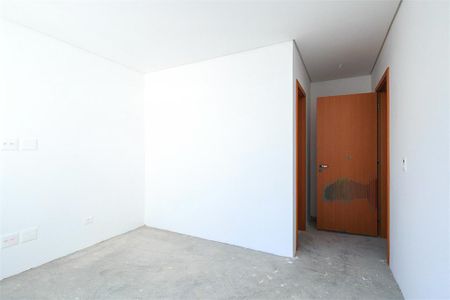 Casa à venda com 328m², 4 quartos e 3 vagas