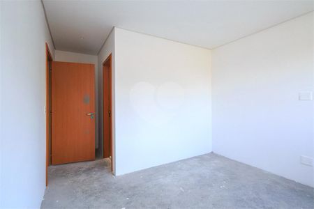 Casa à venda com 328m², 4 quartos e 3 vagas