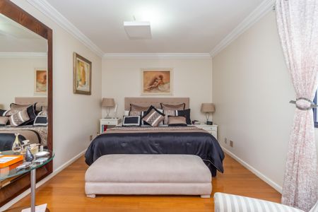 Apartamento para alugar com 4 quartos, 198m² em Indianópolis, São Paulo