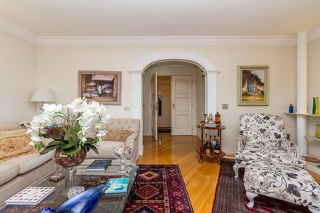 Apartamento para alugar com 4 quartos, 198m² em Indianópolis, São Paulo