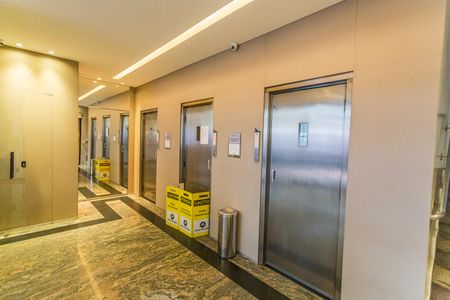 Apartamento à venda com 53m², 1 quarto e sem vaga Apartamento à venda com 53m², 1 quarto e sem vagaHall de entrada