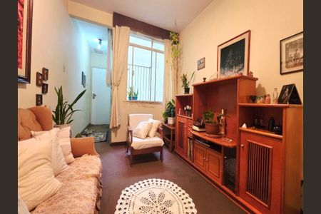 Apartamento à venda com 110m², 2 quartos e 1 vaga