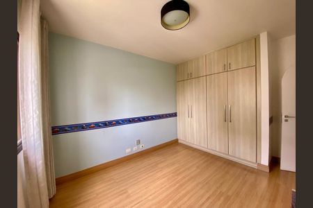 Apartamento à venda com 296m², 4 quartos e 3 vagas