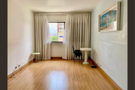 Apartamento à venda com 296m², 4 quartos e 3 vagas