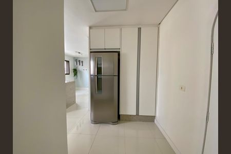 Apartamento à venda com 296m², 4 quartos e 3 vagas