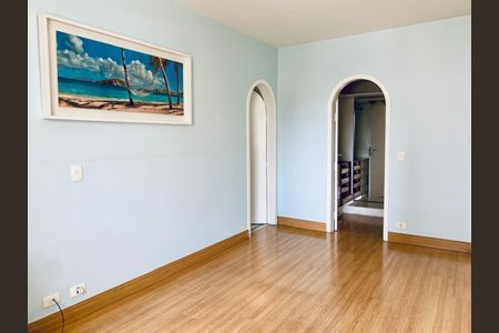 Apartamento à venda com 296m², 4 quartos e 3 vagas