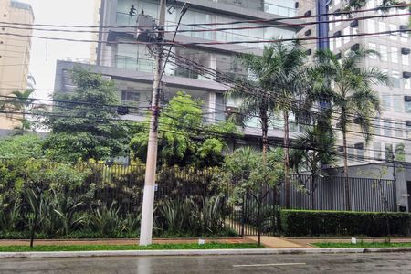 Studio para alugar com 43m², 1 quarto e 1 vaga Studio para alugar com 43m², 1 quarto e 1 vagaFachada