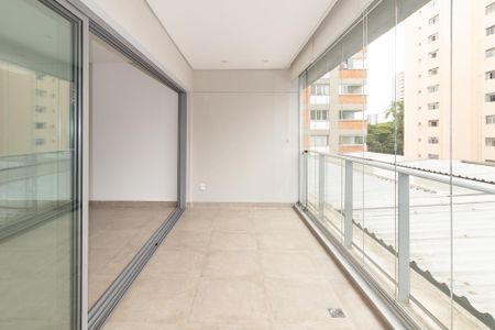 Studio para alugar com 43m², 1 quarto e 1 vaga Studio para alugar com 43m², 1 quarto e 1 vagaSacada