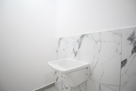 Casa para alugar com 1 quarto, 39m² em Parque Pinheiros, Taboão da Serra