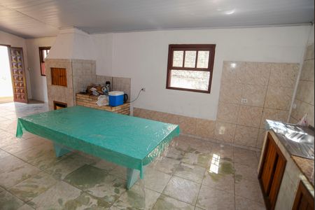 Casa para alugar com 243m², 2 quartos e 5 vagasCozinha