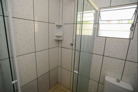 Casa para alugar com 243m², 2 quartos e 5 vagasBanheiro 2