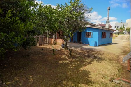 Casa para alugar com 243m², 2 quartos e 5 vagasQuintal