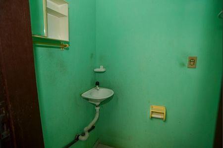 Casa para alugar com 243m², 2 quartos e 5 vagasLavabo