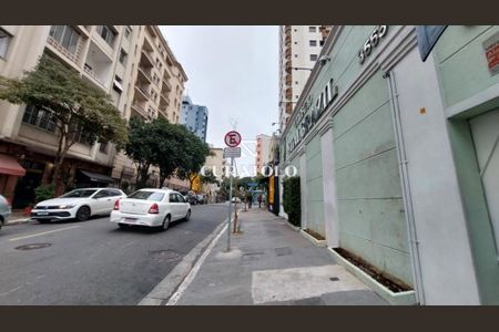 Apartamento à venda com 60m², 1 quarto e 1 vaga