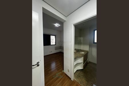 Apartamento à venda com 4 quartos, 197m² em Vila Gomes Cardim, São Paulo