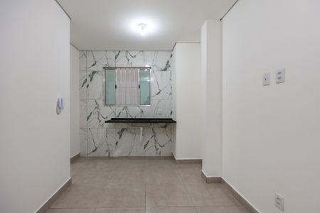 Sala de casa para alugar com 1 quarto, 39m² em Parque Pinheiros, Taboão da Serra