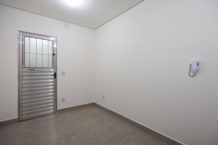 Casa para alugar com 39m², 1 quarto e sem vagaSala