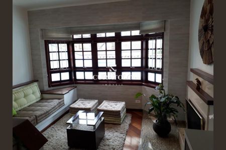 Casa à venda com 3 quartos, 220m² em Vila Andrade, São Paulo