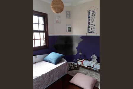 Casa à venda com 220m², 3 quartos e 4 vagas