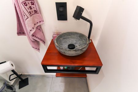 Apartamento à venda com 124m², 2 quartos e 2 vagas Apartamento à venda com 124m², 2 quartos e 2 vagasLavabo