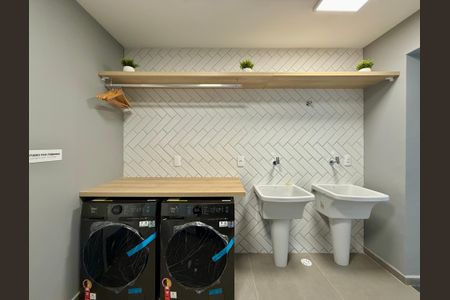 Studio para alugar com 25m², 0 quarto e sem vaga Studio para alugar com 25m², 0 quarto e sem vagaLavanderia