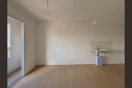 Studio para alugar com 25m², 0 quarto e sem vaga Studio para alugar com 25m², 0 quarto e sem vagaQuarto